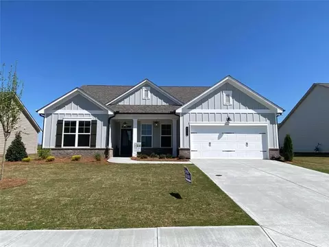 610 Glenside Dr, Jefferson, GA 30549
