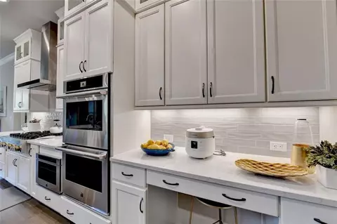 Kitchen - 3040 Labrouste Cv, Duluth, GA 30097 photo 13 of 15
