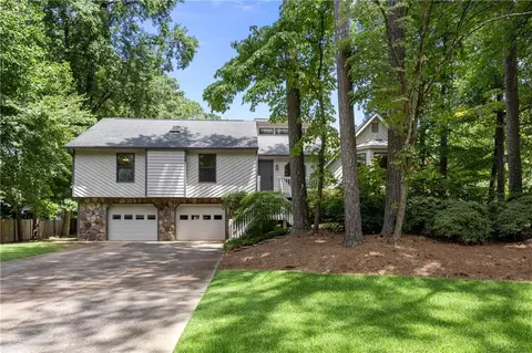 339 Homestead Cir NW, Kennesaw, GA 30144