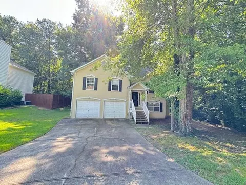 4800 Baker Plantation Dr, Acworth, GA 30101