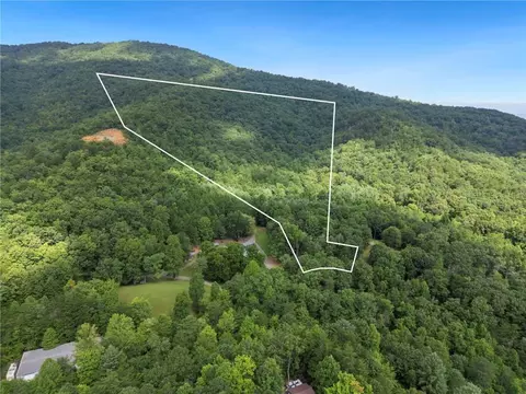 2351 Ferguson Town Rd, Hiawassee, GA 30546