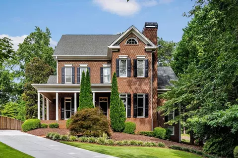 146 Robin Rd SE, Marietta, GA 30067
