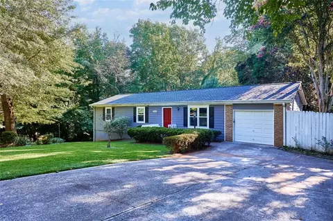 3513 Debbie Ct, Duluth, GA 30097 photo 2