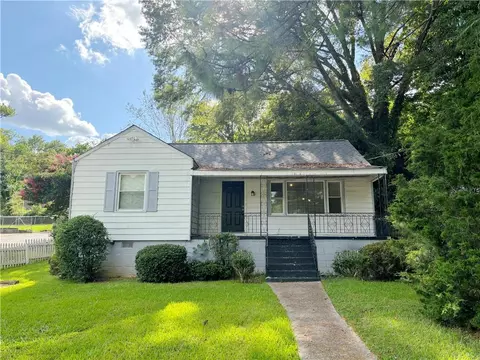 2499 Jewel St, East Point, GA 30344