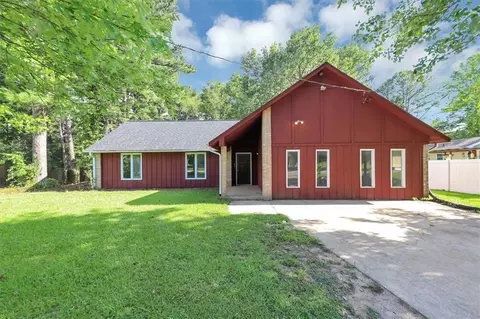 3771 Charlie Ln, Douglasville, GA 30135