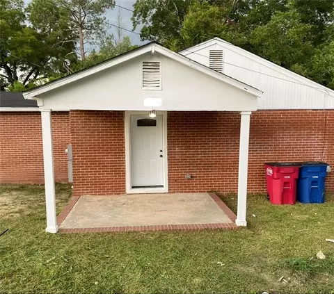 1597 Cedar Ave, Macon, GA 31204