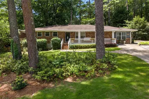 2372 Woodacres Rd, Atlanta, GA 30345