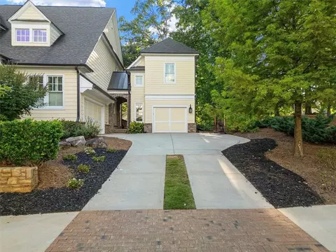 Exterior - 1080 Lee St, Milton, GA 30004 photo 14 of 19