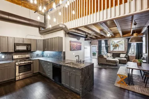 320 Martin Luther King Jr Dr #17, Atlanta, GA 30312