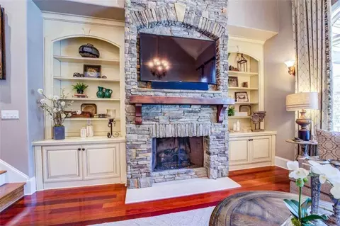 Living - 175 Glengarry Chase, Covington, GA 30014 photo 5 of 8
