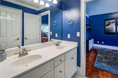 Bath - 175 Glengarry Chase, Covington, GA 30014 photo 6 of 7