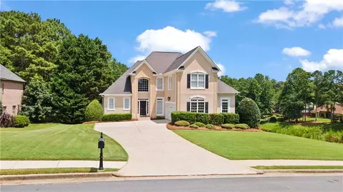 6450 Sterling Dr, Suwanee, GA 30024