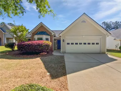 424 Eglington Trl, Locust Grove, GA 30248