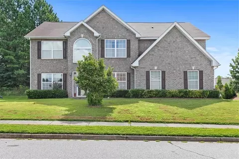 7165 Glaspie Way, Atlanta, GA 30349