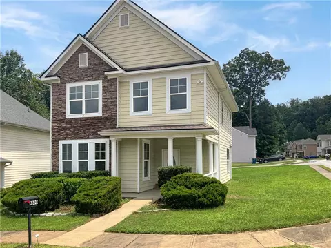 4890 Heritage Cir, Atlanta, GA 30349