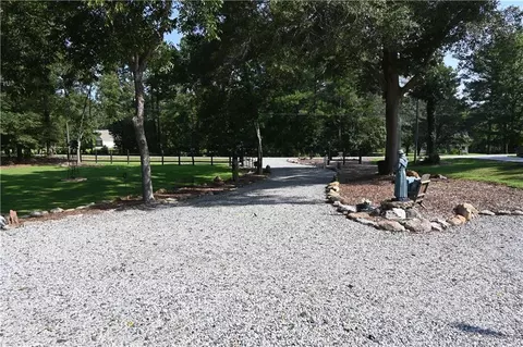 120 E Crestwood Rd, Tyrone, GA 30290 photo 6