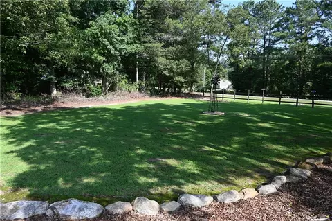 120 E Crestwood Rd, Tyrone, GA 30290 photo 3