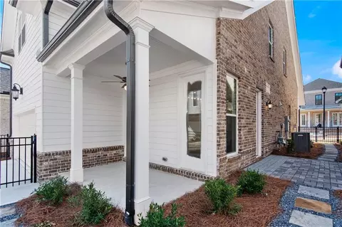2833 Evanshire Ave, Duluth, GA 30096 photo 2