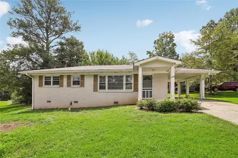 107 Gladstone Dr SW, Marietta, GA 30060
