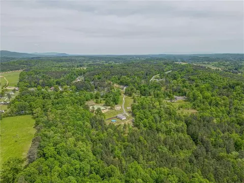 600 Plainville Rd SW, Plainville, GA 30733