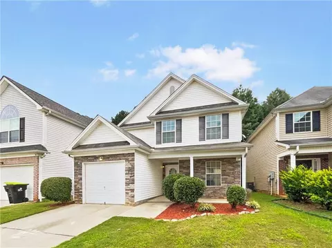 11268 James Madison Dr, Hampton, GA 30228