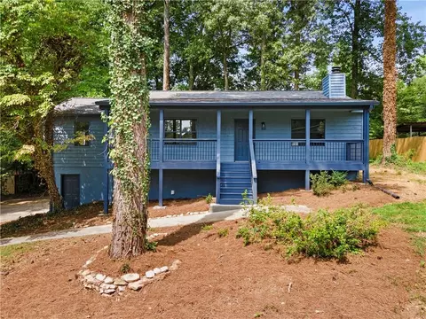 4039 Leicester Dr NE, Kennesaw, GA 30144