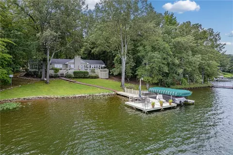 111 E River Bend Way, Eatonton, GA 31024