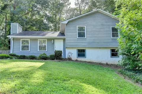 3408 Forest Knoll Dr, Duluth, GA 30097