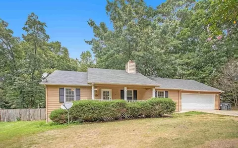 10 Knollwood, Mcdonough, GA 30252