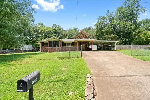 4395 Rockdale Dr, Acworth, GA 30101