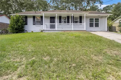 7035 Ray St, Riverdale, GA 30274