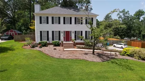 1725 Spindle Top Ct SW, Lilburn, GA 30047