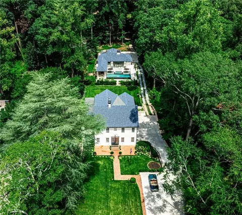 822 Oakdale Rd NE, Atlanta, GA 30307
