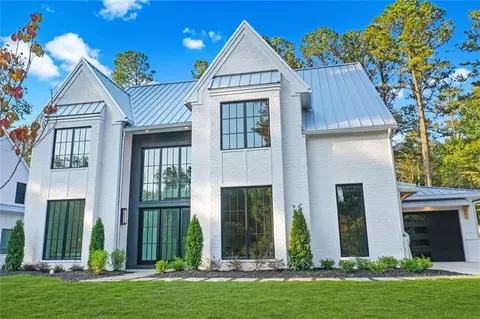 450 Allyson Cir, Alpharetta, GA 30009