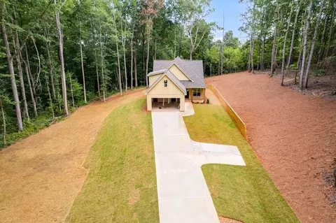 129 Logan Ridge Dr, Carrollton, GA 30116
