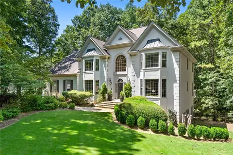 435 Covington Cv, Alpharetta, GA 30022