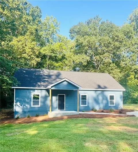 30 Hunters Cv, Powder Springs, GA 30127