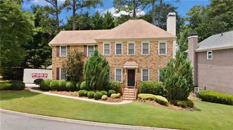 1512 Laurel Park Cir NE, Atlanta, GA 30329