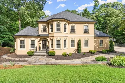 3729 Pintail Cir, Gainesville, GA 30506