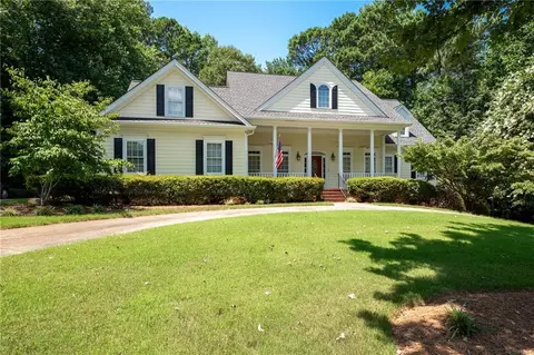 3251 Rays Creek Dr NW, Acworth, GA 30101