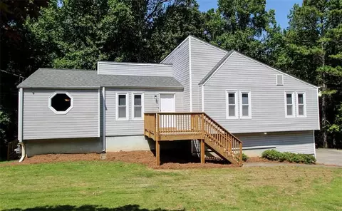 2579 Hickory Rd, Canton, GA 30115
