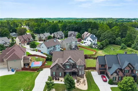 1228 Austin Thomas Dr, Dacula, GA 30019 photo 3