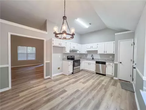 70 Thomas Trl, Covington, GA 30016 photo 8