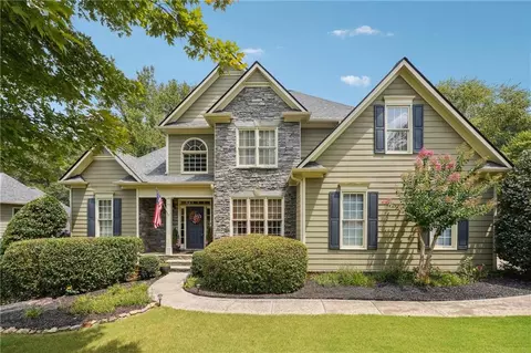 9280 Old Preserve Trl, Ball Ground, GA 30107