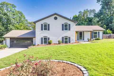 3734 Citation Dr, Decatur, GA 30034