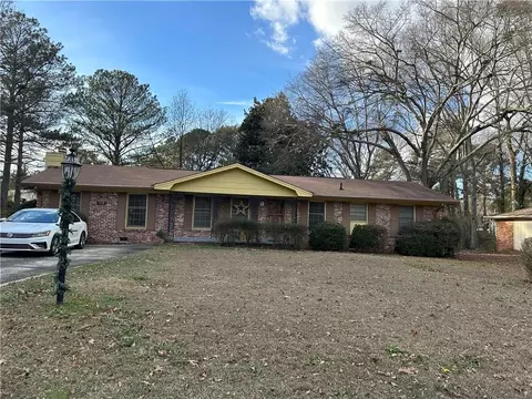 7415 Ann St, Riverdale, GA 30274