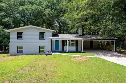 39 Lynhaven Dr, Newnan, GA 30263