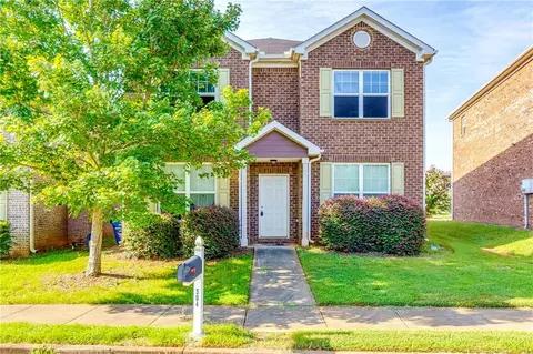 504 Tulip Ln, Mcdonough, GA 30252