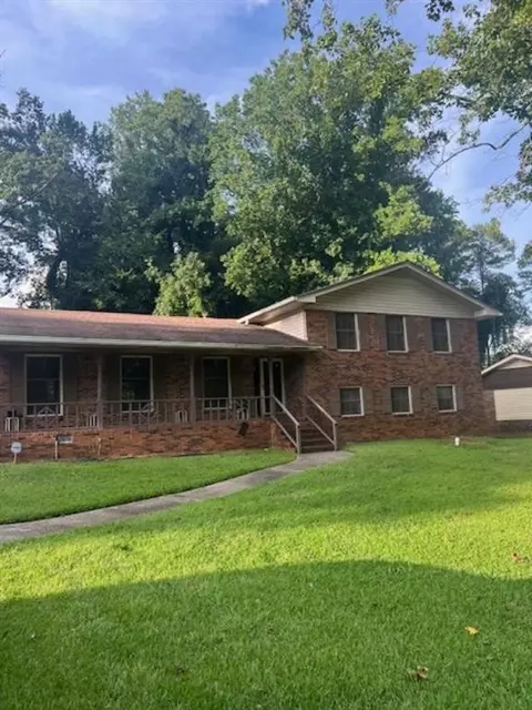 2424 Clifton Springs Mnr, Decatur, GA 30034