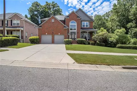 7196 Thoreau Cir, Atlanta, GA 30349